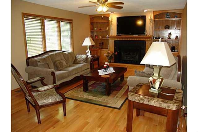 4516 49th Place, Des Moines, IA 50310 - photo 1