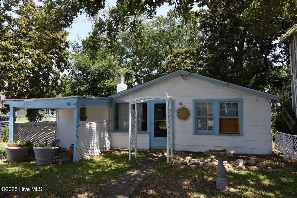 404 N 3rd Ave