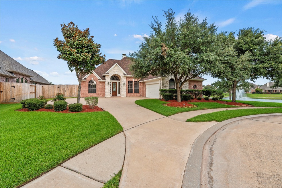 8806 Emerald Shore Ct, Houston, TX 77095 - photo 1