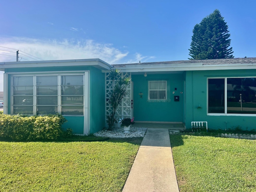 330 Main Blvd unit A, Boynton Beach, FL 33435 - photo 1