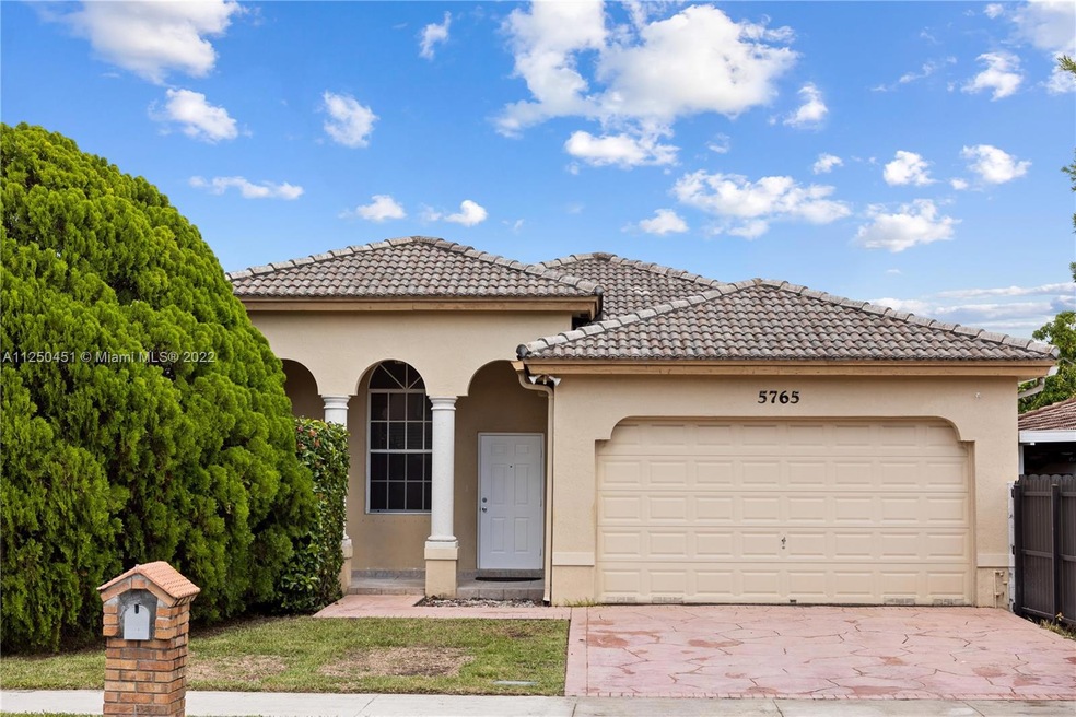 5765 SW 151st Ave, Miami, FL 33193 - photo 1