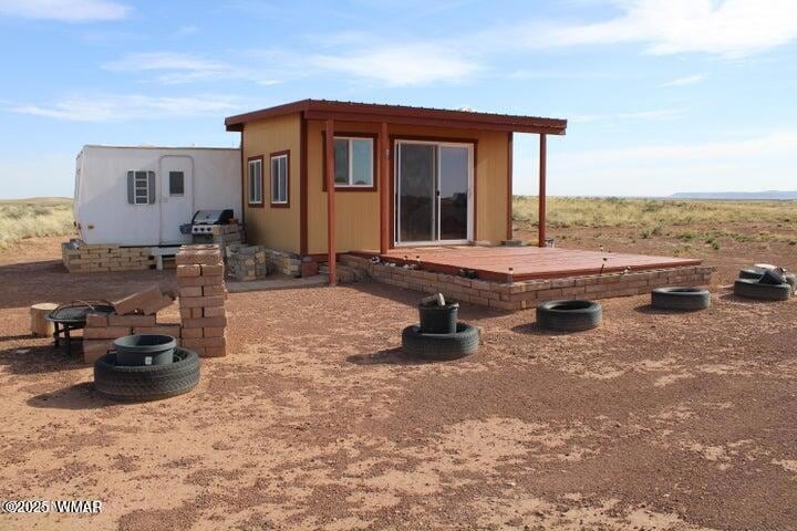 479 Aarons Place, Winslow, AZ 86047 - photo 1