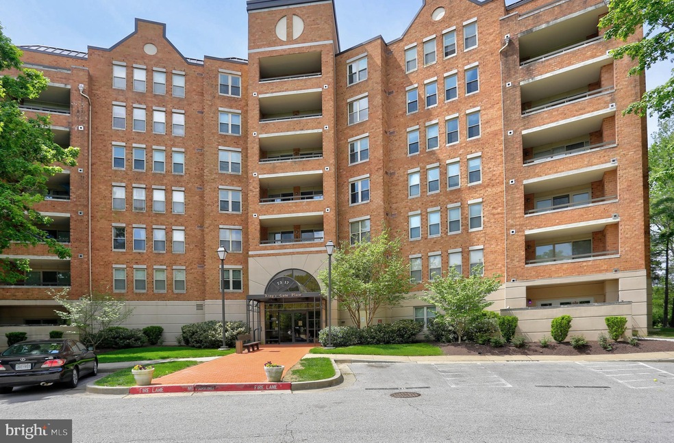 7317 Eden Brook Dr unit H302, Columbia, MD 21046 - photo 1