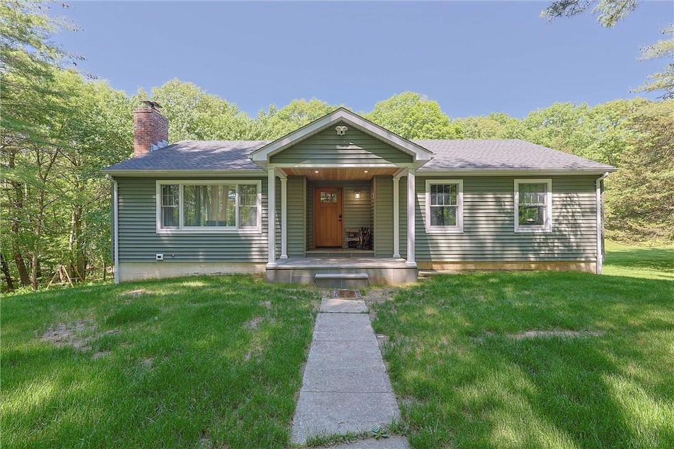 107 Maple Ln, Clinton Corners, NY 12514 - photo 1