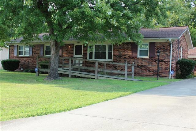 221 Adams Ln, Bell Buckle, TN 37020 - photo 1