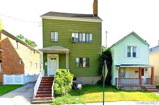 149-42 12th Rd unit 2 Fl, Whitestone, NY 11357 - photo 1