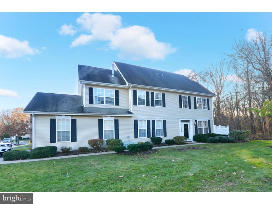 81 Windsor Pond Rd, Princeton Junction, NJ 08550 - photo 1