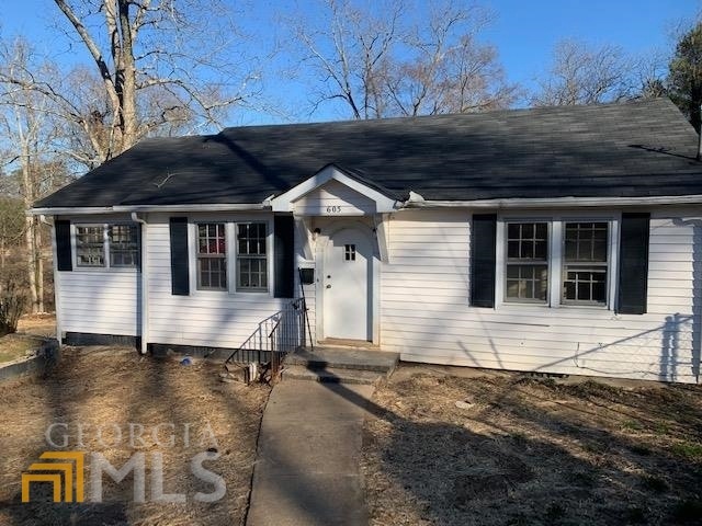 605 Martin Luther King jr St, Carrollton, GA 30117 - photo 1