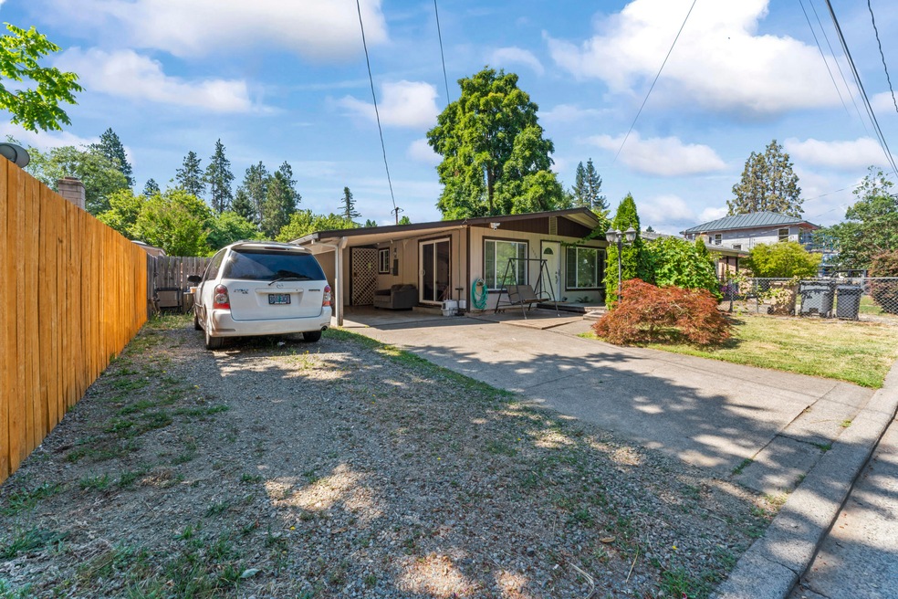 1505 SW I St, Grants Pass, OR 97526 - photo 1