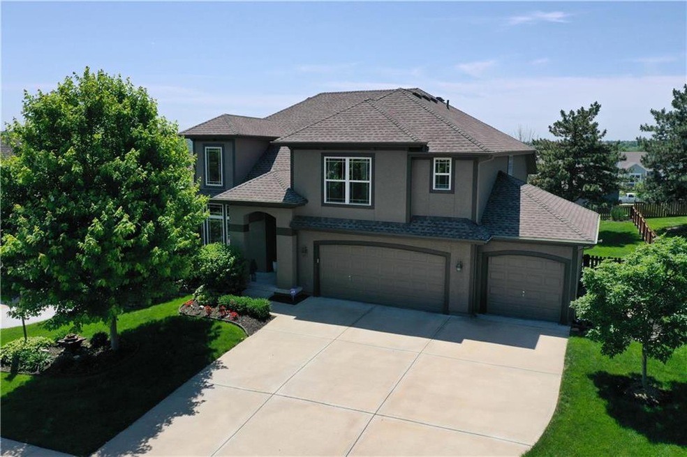 20903 W 48th St, Shawnee, KS 66218 - photo 1