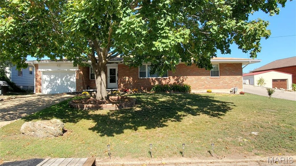 102 W Center St, Salem, MO 65560 - photo 1