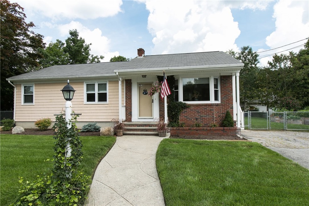 50 Pippin Orchard Rd, Cranston, RI 02921 - photo 1