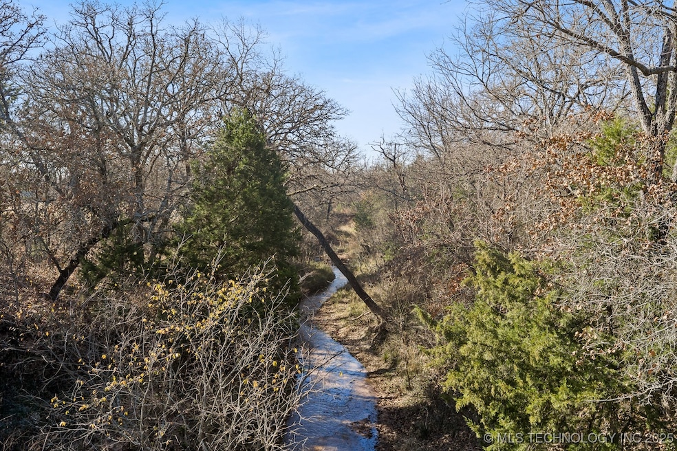 8141 Furrh Rd, Wilson, OK 73463 - photo 1