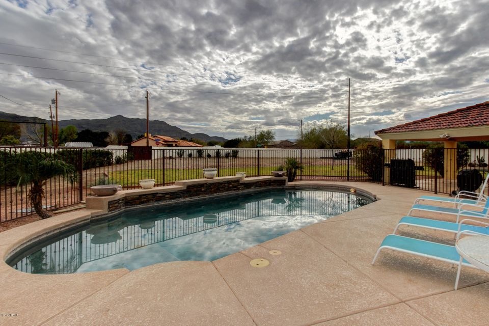 9106 South 32nd Lane MLS Size (48)