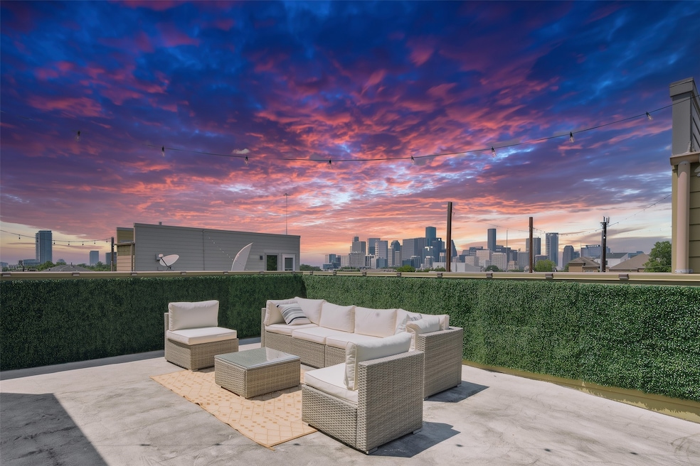 2106 Holman St unit B, Houston, TX 77004 - photo 1