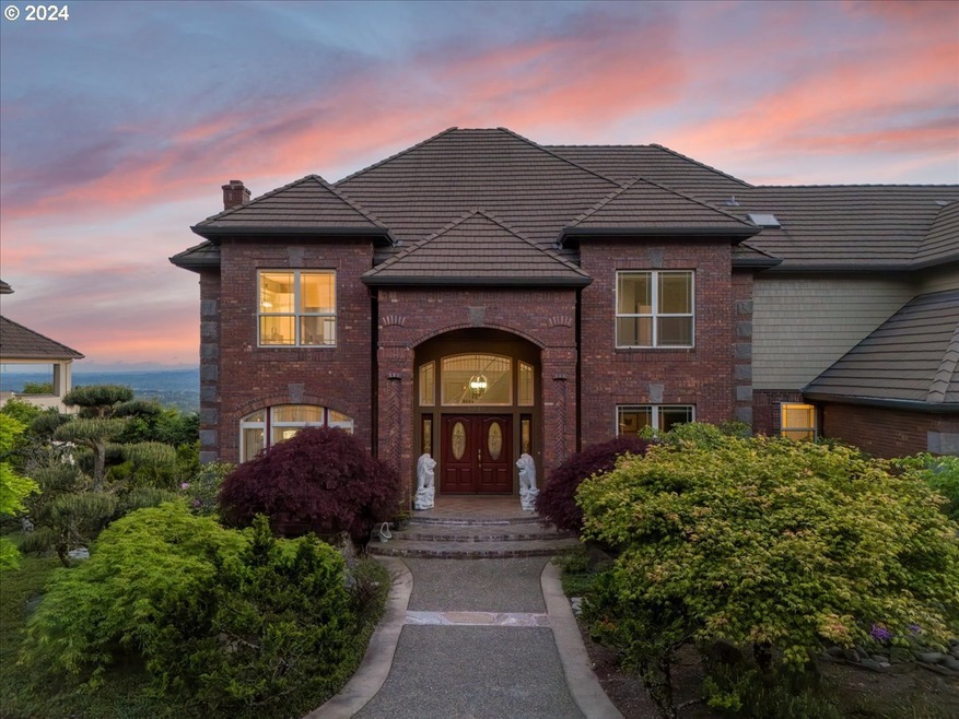 Sold $1,410,000 • Co-Listing Agent