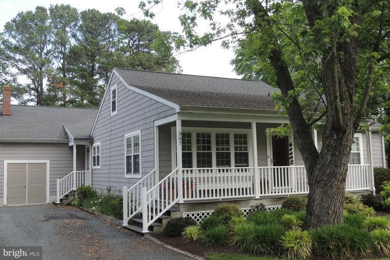 307 E Chew Ave, Saint Michaels, MD 21663 - photo 1