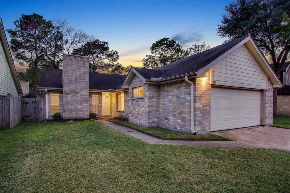 8402 Greenleaf Lake Dr, Houston, TX 77095 - photo 1