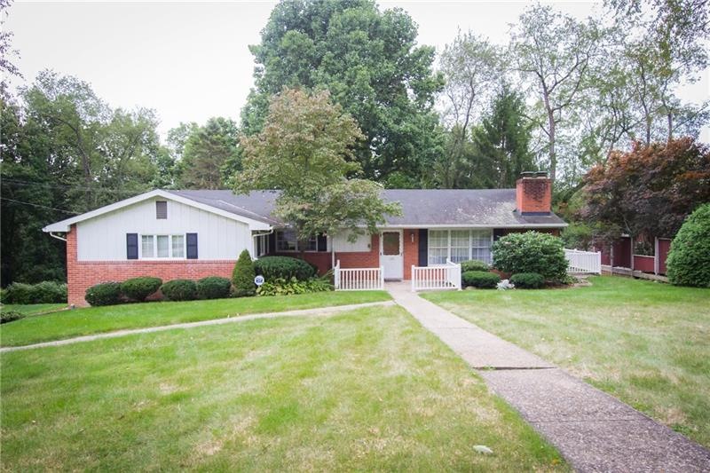 Welcome To 124 Sherwood Drive!