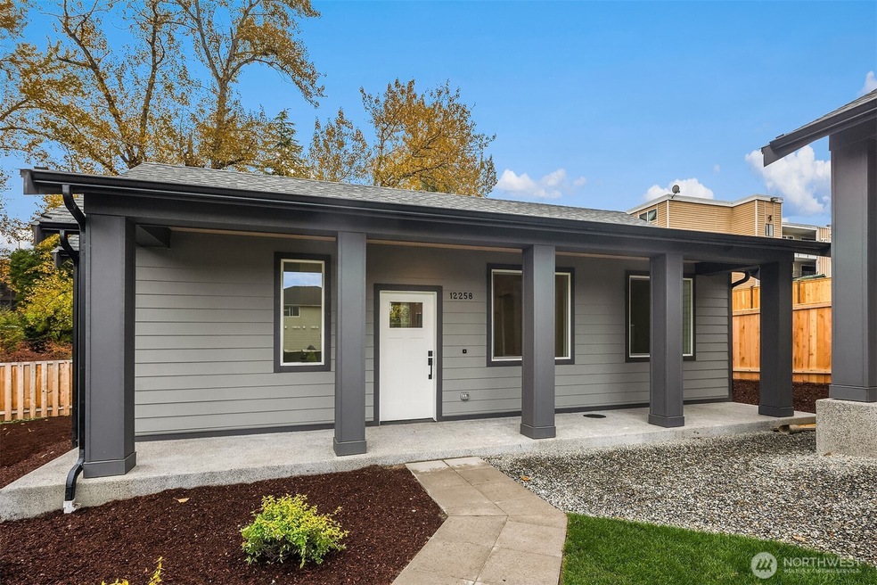 Sold $449,900 • Co-Listing Agent