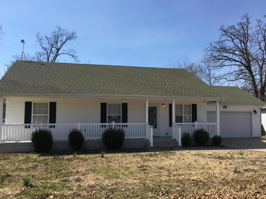 116 Schimm Cir, Carl Junction, MO 64834 - photo 1