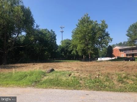 510 N Dupont Rd, Wilmington, DE 19804 - photo 1