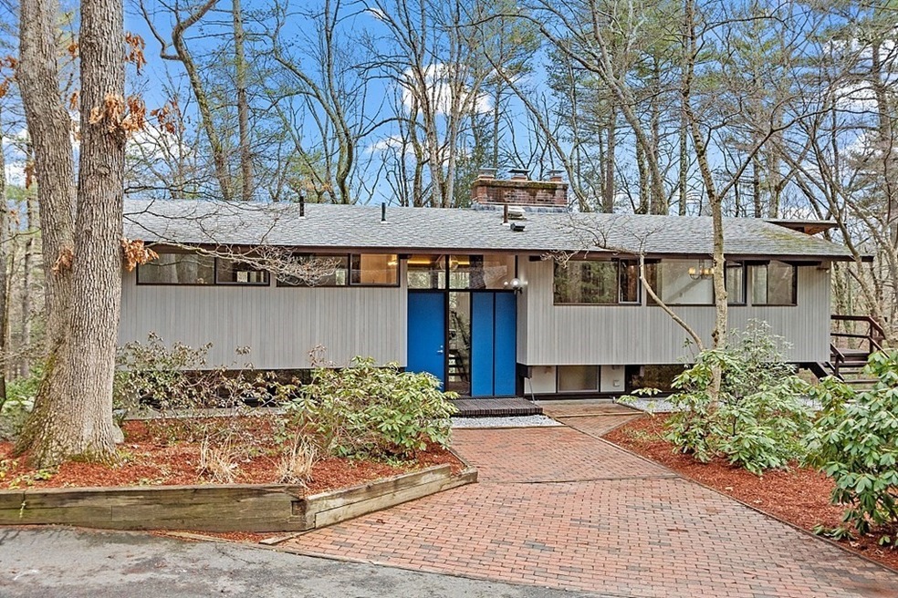 347 Heald Rd, Carlisle, MA 01741 - photo 1