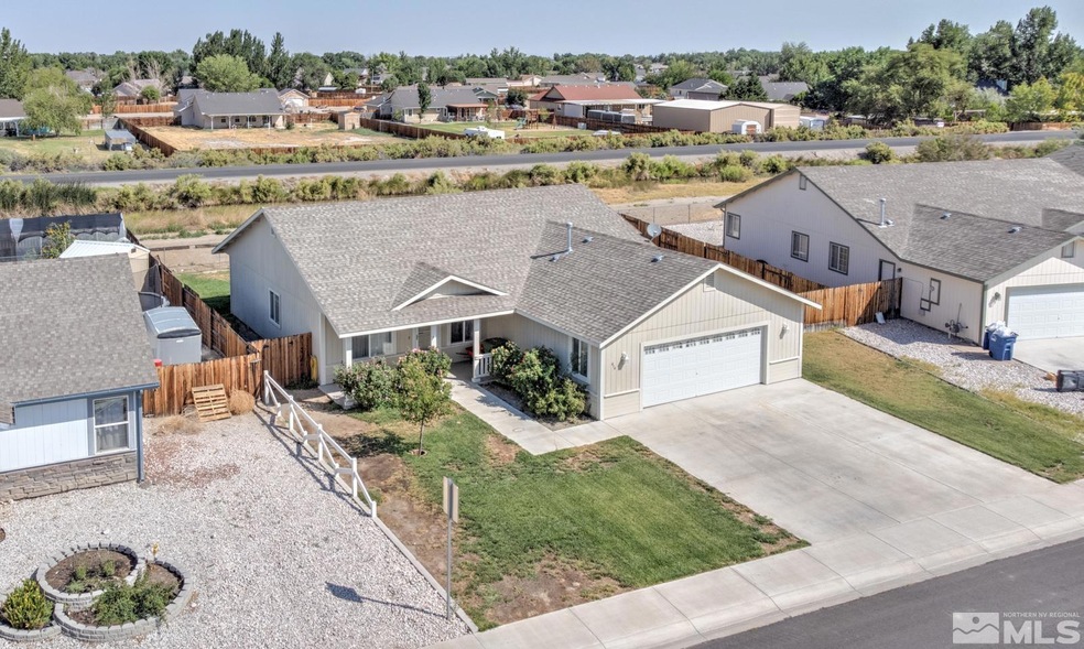 454 Colorado Ln, Fallon, NV 89406 - photo 1