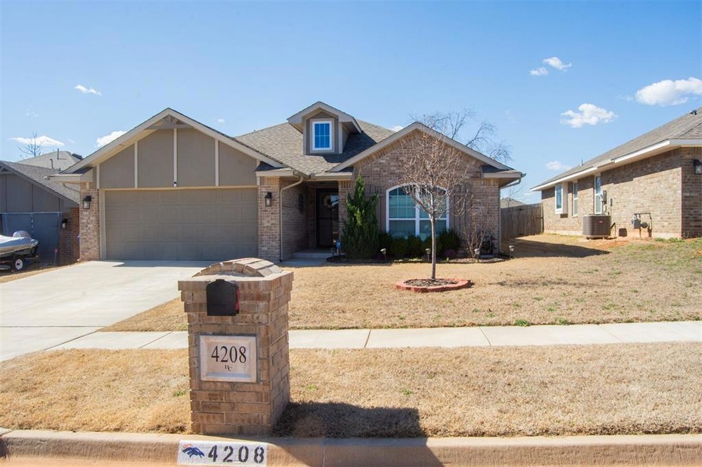 4208 Caracara Ct, Norman, OK 73072 - photo 1