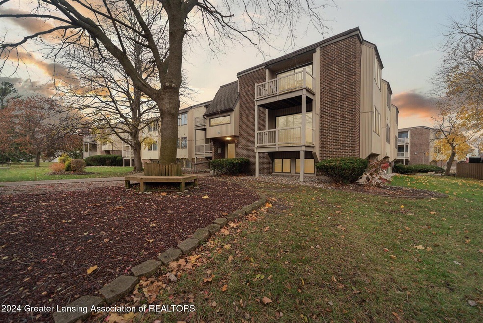 Sold $100,000 • Co-Listing Agent