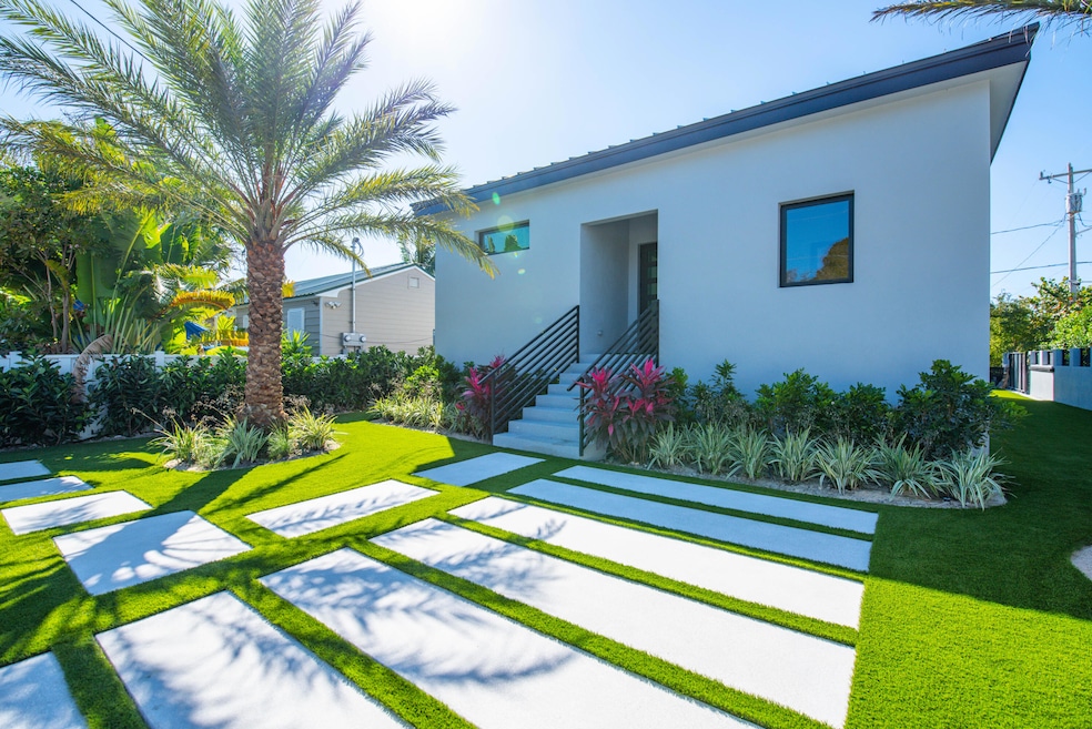 027-3702DuckAvenue-KeyWest-FL-33040-FULL