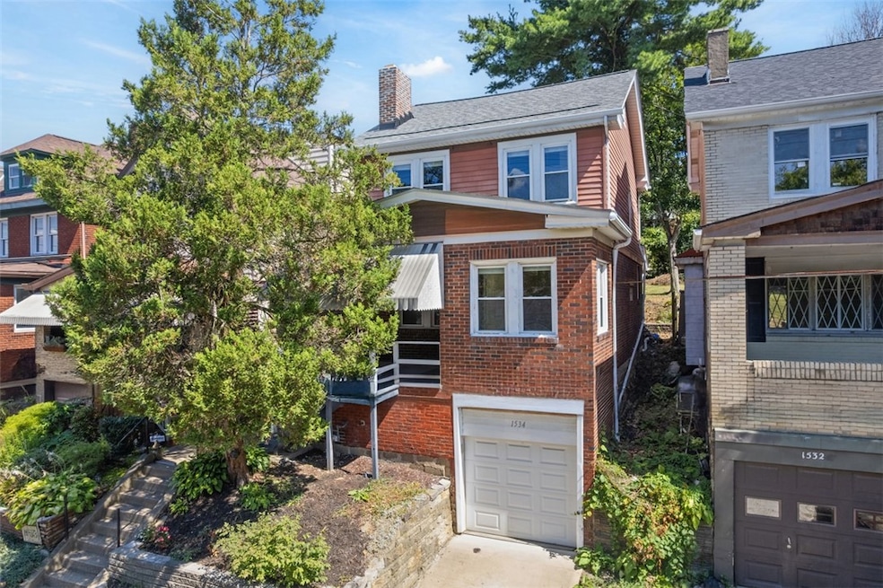 1534 Mcfarland Rd, Pittsburgh, PA 15216 - photo 1