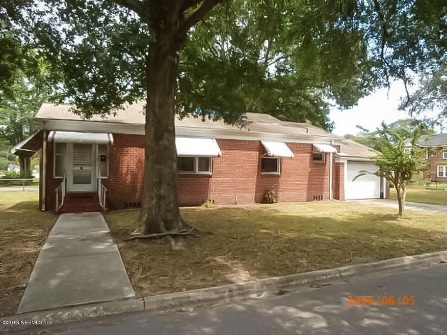 4762 Post St, Jacksonville, FL 32205 - photo 1