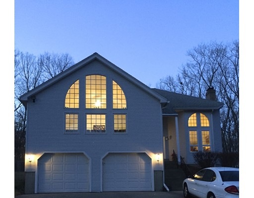 176 Walnut St, Shrewsbury, MA 01545 - photo 1