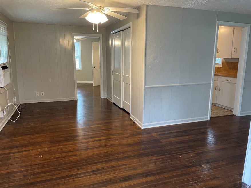 309 Houston St, Tomball, TX 77375 - photo 1