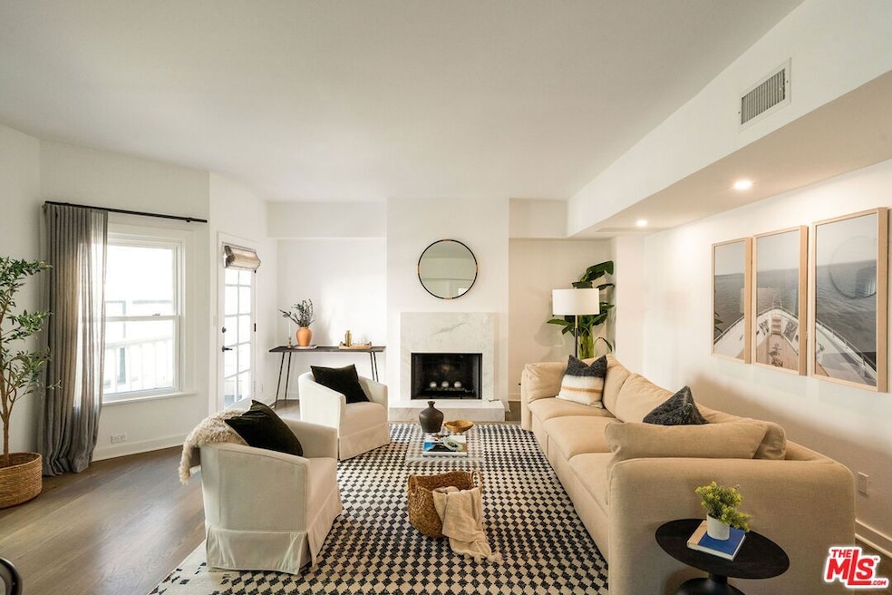 2622 2nd St unit 2, Santa Monica, CA 90405 - photo 1