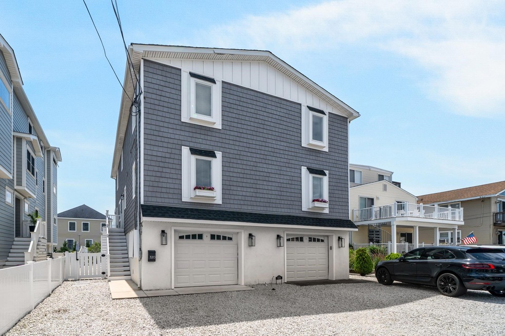 320 40th St unit East, Avalon, NJ 08202 - photo 1