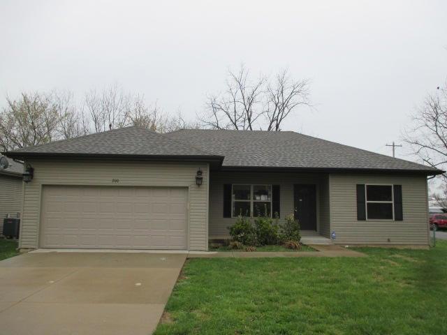 200 W Walnut St, Nixa, MO 65714 - photo 1