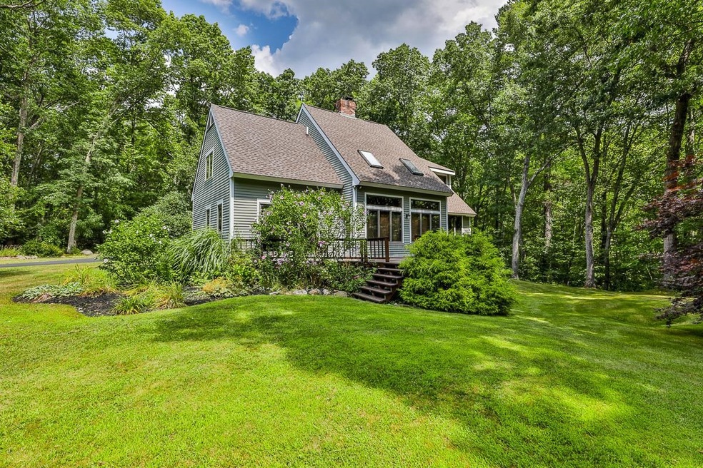 48 Sharon Rd, Windham, NH 03087 - photo 1