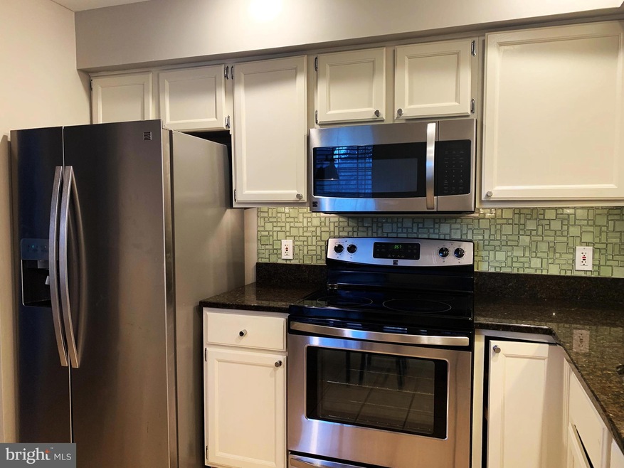 103 Valley Stream Cir unit 103, Chesterbrook, PA 19087 - photo 1