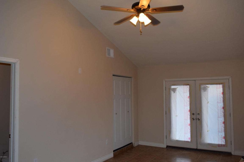 5738 W Pierson St, Phoenix, AZ 85031 - photo 1