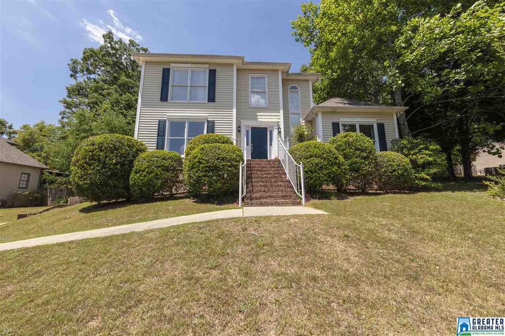Great house on quiet cul-de-sac