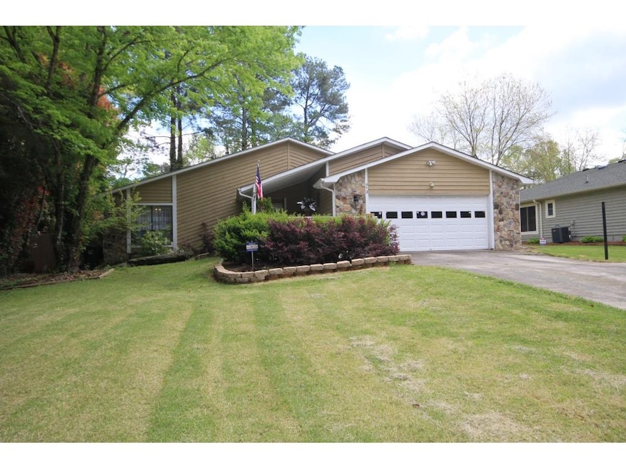 973 Park Forest Ct NW, Lilburn, GA 30047 - photo 1