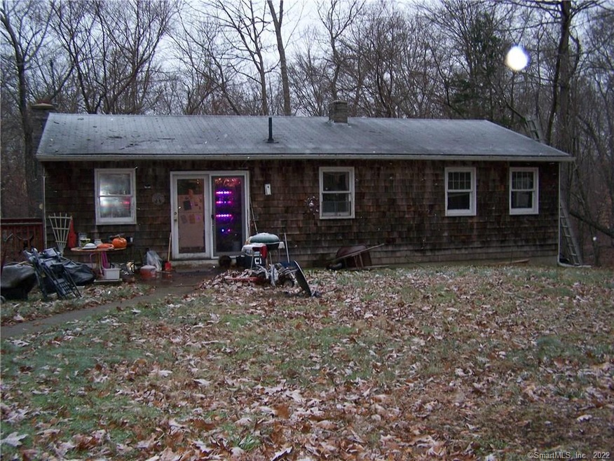 116 Pratt Rd, Plainfield, CT 06374 - photo 1