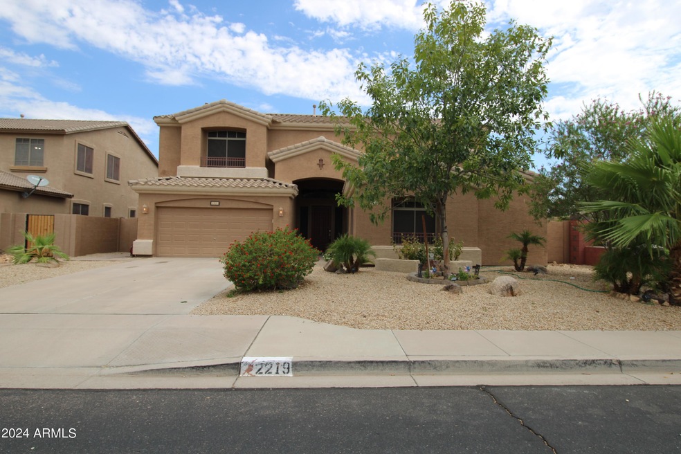 2219 S Valle Verde unit 8, Mesa, AZ 85209 - photo 1