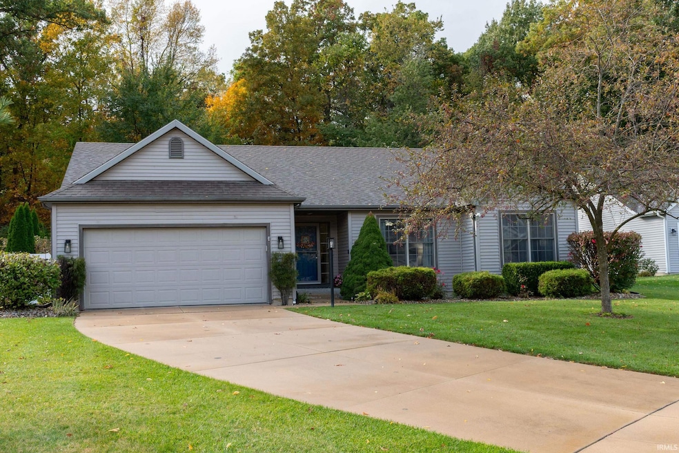 4313 Garden Oak Dr, South Bend, IN 46628 - photo 1