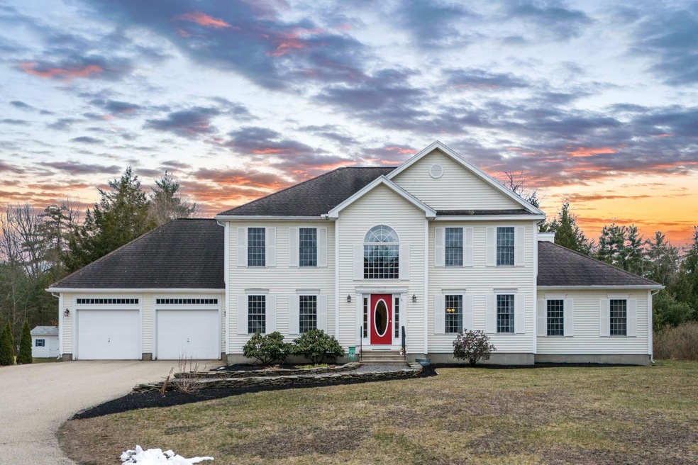 4 Westview Dr, Litchfield, NH 03052 - photo 1