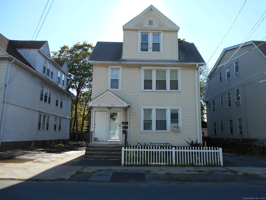 684 Washington Ave, West Haven, CT 06516 - photo 1