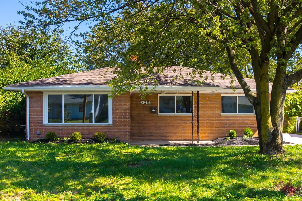Welcome to 886 Demorest!