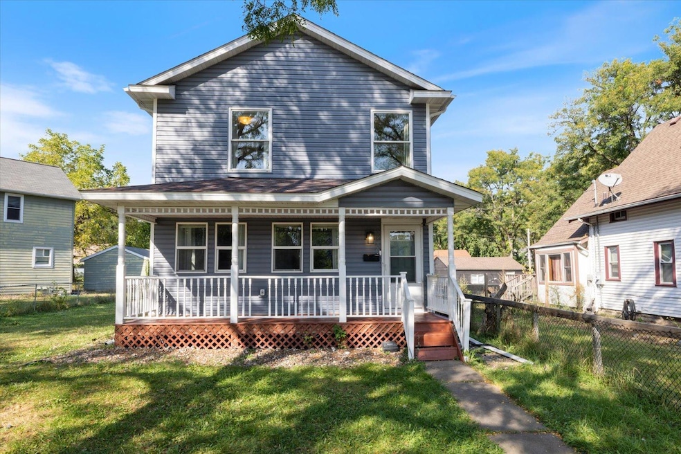 1910 24th Ave N, Minneapolis, MN 55411 - photo 1
